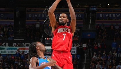 开云官网-火箭输球暴露控卫漏洞！谁来当范乔丹替身？