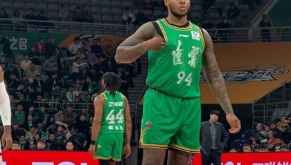 辽篮第一混子外援出现！场均仅5分还不被裁，杨鸣被障眼法欺骗了