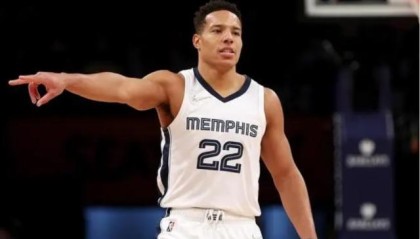 开云-核心阵容宣告回归 西部角逐掘金灰熊有望脱颖而出