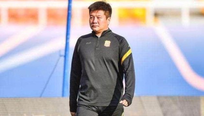 开云体育入口-胜败有凭！新帅对决大羽激活全队 萨帅“铁式操作”