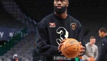 开云体育入口-欲4-0横扫？绿军备战G4不放松，塔图姆：不关心FMVP