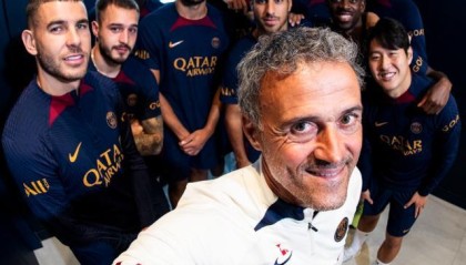 kaiyun-21岁巴尔科拉成为巴黎新宠，姆巴佩也给他让路？