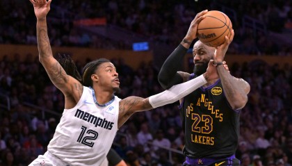 关键时刻11胜0负！老牌天神41岁18中12 关键时刻有东有詹降维打击