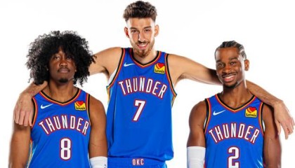 开云体育官网-豪砸8.22亿！雷霆套牢新三少剑指王朝看齐勇士？