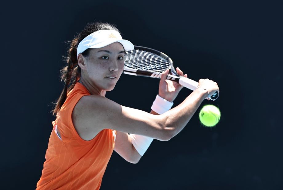 [图]王欣瑜两个6-3轻取卡利尼娜 闯入第二轮